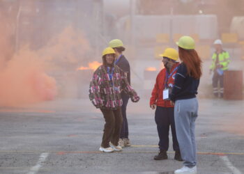 Άσκηση στο λιμάνι – Εκρηξη σε φορτηγό και διαρροή επικίνδυνου αερίου με τραυματισμούς στον ΟΛΘ