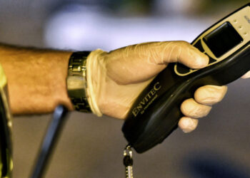 Θεσσαλονίκη: «Καταιγίδα» ελέγχων της Τροχαίας – 793 παραβάσεις σε μόλις λίγες ώρες