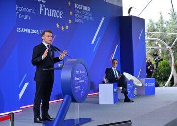 Ελληνογαλλικό Forum: Μακρόν και Μητσοτάκης στέλνουν μήνυμα ενότητας – «Πρότυπο η συνεργασία Ελλάδας – Γαλλίας»