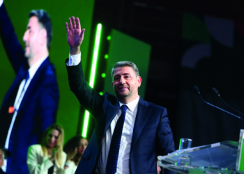 Τα μηνύματα της εσωκομματικής κάλπης του ΠΑΣΟΚ και ο γρίφος της επιλογής γραμματέα