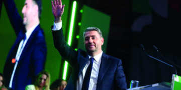 Τα μηνύματα της εσωκομματικής κάλπης του ΠΑΣΟΚ και ο γρίφος της επιλογής γραμματέα