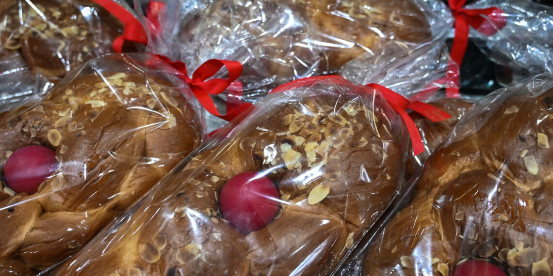 Θεσσαλονίκη: 20% μειωμένη η κίνηση για πασχαλινά τσουρέκια φέτος το Πάσχα – Πώς διαμορφώνονται οι τιμές