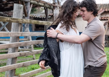 Η πρώτη «Σύγκρουση» στο Mega είναι γεγονός