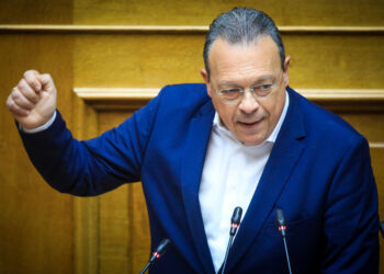 Επίθεση Φάμελλου σε Κ. Μητσοτάκη: Είστε ένας διαπλεκόμενος και εκβιαζόμενος πρωθυπουργός