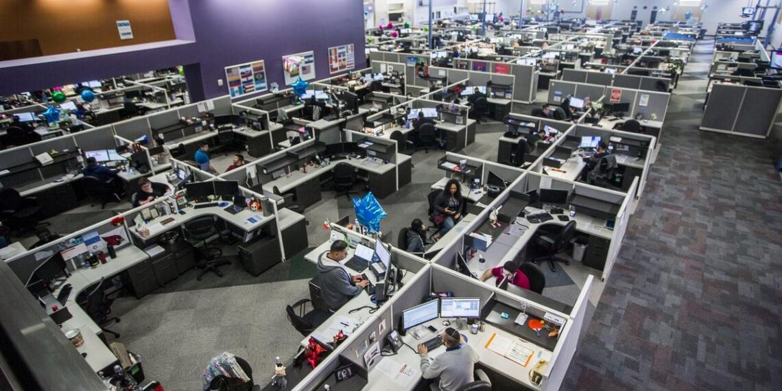 Europol: Ξήλωσε γιγαντιαίο κύκλωμα online απάτης με έδρα τα Τίρανα – Θύματα της απάτης και στην Ελλάδα