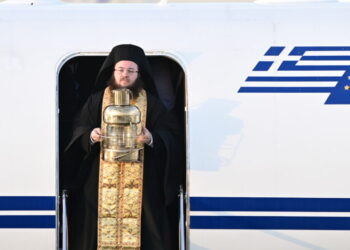 Πως θα μεταφερθεί το Άγιο Φως σε όλη την Ελλάδα