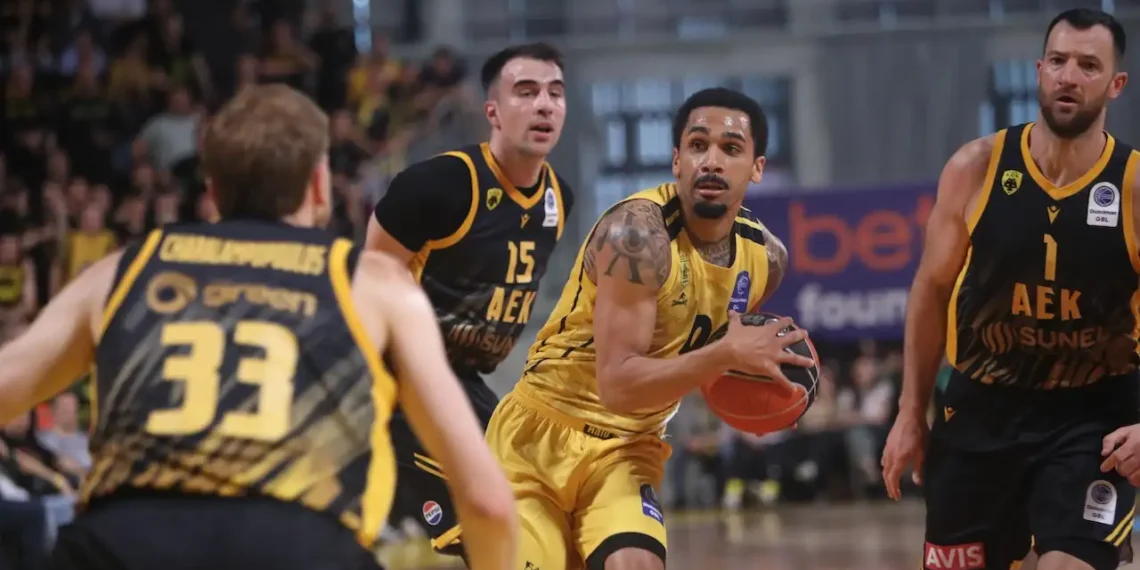 Ο ασταμάτητος Άρης «λύγισε» την ΑΕΚ στο Αλεξάνδρειο και συνεχίζει ακάθεκτος στην τετράδα