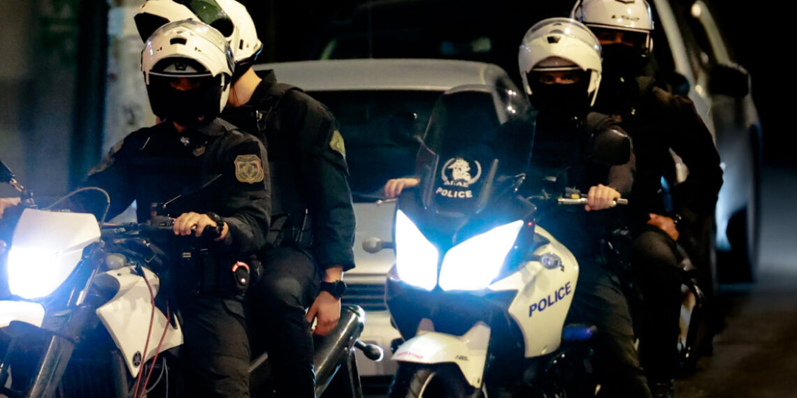 Θεσσαλονίκη: Εκτεταμένοι έλεγχοι σε ανηλίκους στην Καλαμαριά για αλκοόλ και παραβατικότητα