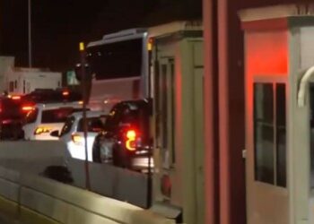 Χάος στην επιστροφή του Πάσχα στα διόδια Πολυμύλου – Απάντηση της Εγνατίας Οδού για τις πολύωρες καθυστερήσεις