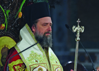 Το φως δεν ταξιδεύει μόνο με αεροπλάνο