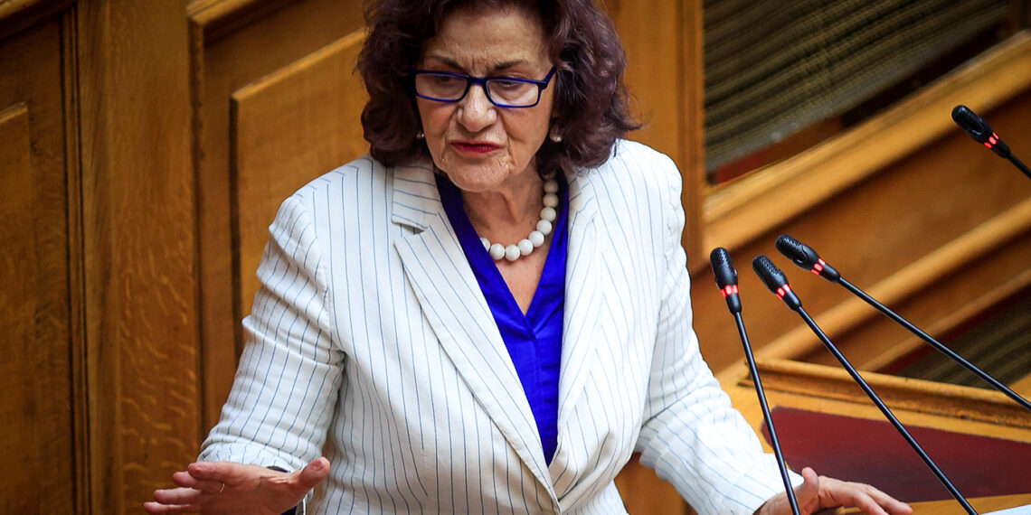 Βαρύ πένθος για τη Θεανώ Φωτίου – Πέθανε ο γιός της