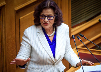 Βαρύ πένθος για τη Θεανώ Φωτίου – Πέθανε ο γιός της