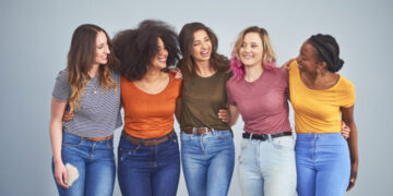 Οι 8 τύποι φίλων που έχει σχεδόν κάθε γυναικοπαρέα