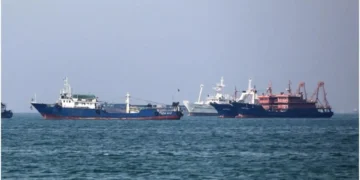 Στα όρια η ένταση στον Περσικό Κόλπο: Πιέσεις ΗΠΑ, απαντήσεις Ιράν και μπλόκο στα Στενά του Ορμούζ