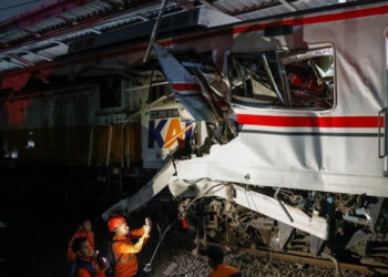 Σιδηροδρομική τραγωδία κοντά στην Ινδονησία – Τουλάχιστον 14 νεκροί και δεκάδες τραυματίες