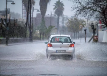 Κεντρική Μακεδονία: Προβλήματα στην κυκλοφορία από την κακοκαιρία «Erminio»