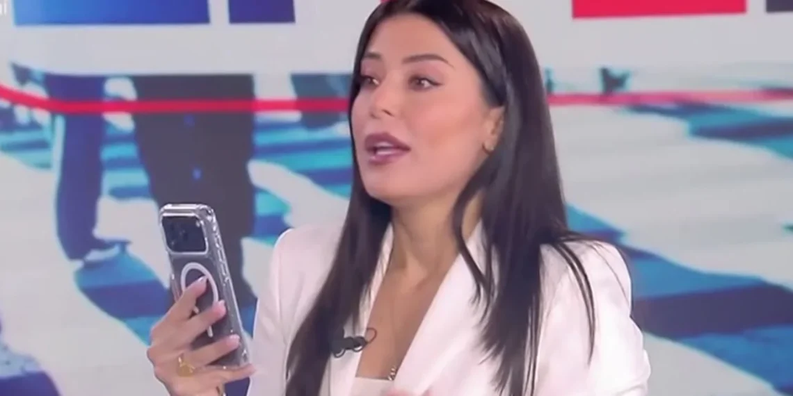 Η Λατινοπούλου μιμείται τη Κωνσταντοπούλου: «Με εμποδίζετε. Τι κάνετε;» (video)