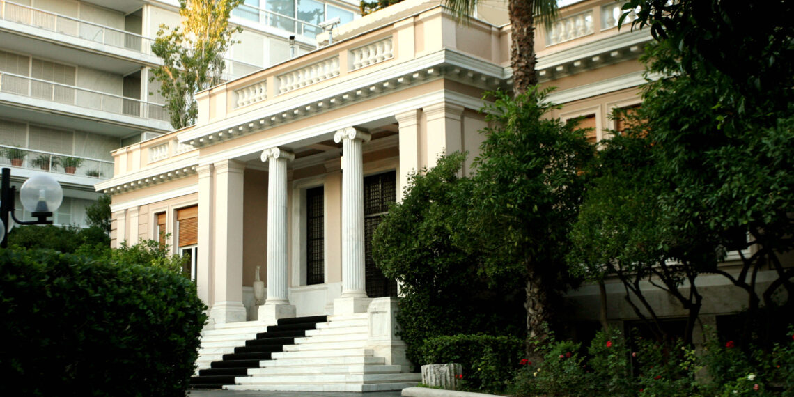 «Σφαγή» στο Μαξίμου: Διαβάστηκαν οι δικογραφίες του ΟΠΕΚΕΠΕ στη Βουλή – Έρχεται ανασχηματισμός