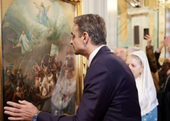 Για όσους βιάστηκαν να ειρωνευτούν! Σωστή η κίνηση του Κ. Μητσοτάκη να ασπαστεί την «Εικόνα της Εξόδου»