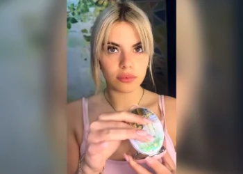 Αποκαλύψεις από την τρανς φίλη της Μυρτούς – Το στικάκι και η σχέση με τον 66χρονο