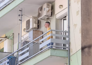 Θεσσαλονίκη: Θρίλερ με 20χρονο φοιτητή που ταμπουρώθηκε σε διαμέρισμα