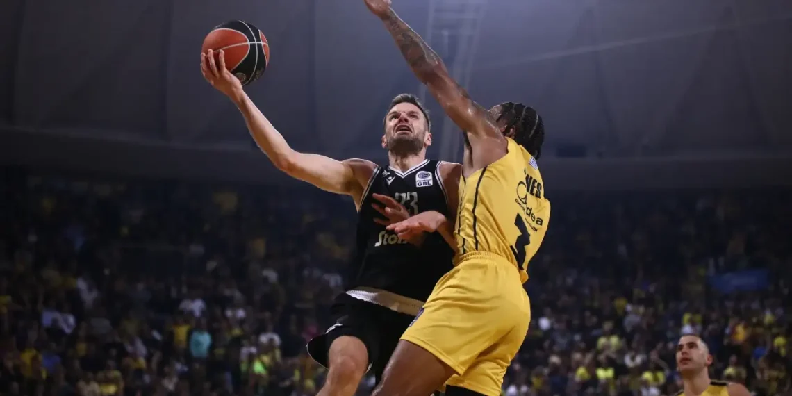 Κυρίαρχος στο ντέρμπι της Θεσσαλονίκης ο ΠΑΟΚ – «Λύγισε» τον Άρη με 88-77 και «κλείδωσε» την τετράδα