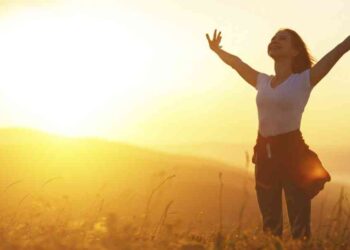 Οι 7 απλές συνήθειες που κάνουν τεράστια διαφορά στην καθημερινότητά σου