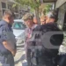 Η στιγμή της σύλληψης του 89χρονου στην Πάτρα που τραυμάτισε 5 με καραμπίνα (video)