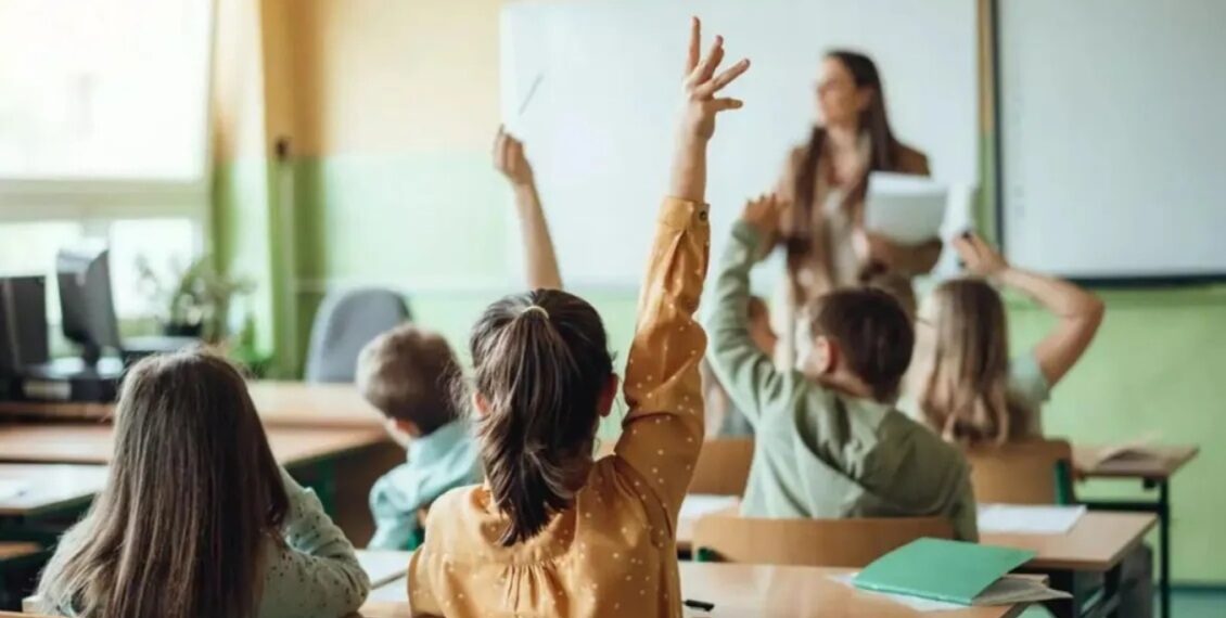 Τέλος οι διακοπές: Οι μαθητές επιστρέφουν αύριο και ξεκινά η τελική ευθεία της σχολικής χρονιάς