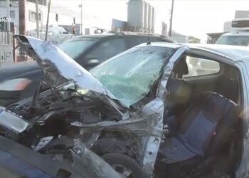 Σοβαρό τροχαίο στη Θεσσαλονίκη: Φορτηγό συγκρούστηκε με ΙΧ – Μια γυναίκα τραυματίας