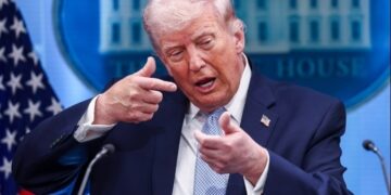 Ο Τραμπ απειλεί εκ νέου το Ιράν: «Ένας ολόκληρος πολιτισμός θα πεθάνει απόψε»