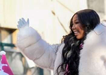 Brandy: Η πριγκίπισσα της R&B τιμήθηκε με το 2.839ο αστέρι στο Χόλιγουντ