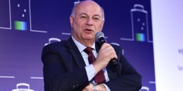 Τσιάρας από το 6ο Πανελλήνιο Συνέδριο για το Βαμβάκι: Στροφή σε ποιότητα και βιωσιμότητα