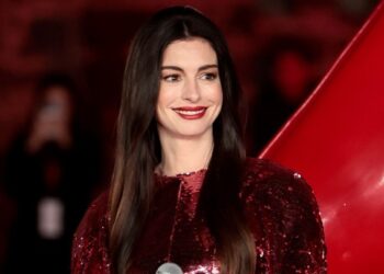 «Mother Mary»: Το νέο τρέιλερ της Α24 με την Αν Χάθαγουεϊ