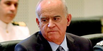 Λαμπρόπουλος: Καμία προμήθεια ή χρήση παράνομου λογισμικού από τις ειδικές υπηρεσίες της Ελληνικής Αστυνομίας