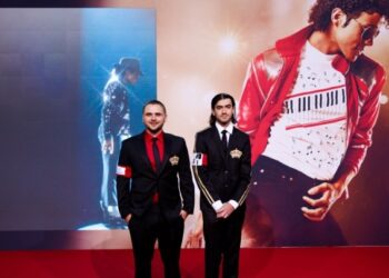 Οι γιοι του Μάικλ Τζάκσον, Πρινς και Μπίγκι Τζάκσον στην πρεμιέρα της ταινίας «Michael»