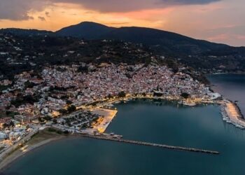 Η Σκόπελος και η Άνδρος ανάμεσα στους 13 μη συμβατικούς προορισμούς του κόσμου για το 2026​