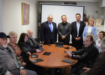 Στα θρανία μέλη των ΚΑΠΗ του Δ. Θεσσαλονίκης για το πρόγραμμα ψηφιακής ενδυνάμωσης «Όλοι Digital»