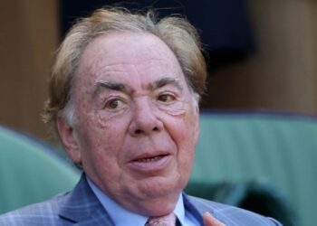 Ο Άντριου Λόιντ Γουέμπερ προσφέρει σε δημοπρασία μέρος της ιδιωτικής του συλλογής κρασιών