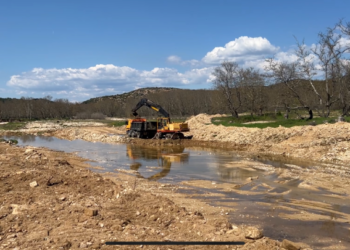 Έργα αντιπλημμυρικής θωράκισης σε κοίτες χειμάρρων και ρέματα