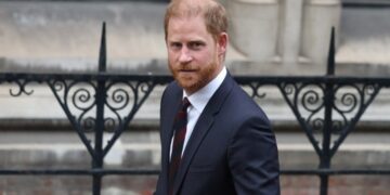 Αιφνιδιαστική επίσκεψη πραγματοποίησε ο πρίγκιπας Χάρι στο Κίεβο