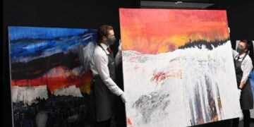 Οι Τομ Γιορκ και Στάνλεϊ Ντόνγουντ εγκαινιάζουν έκθεση στη Βενετία