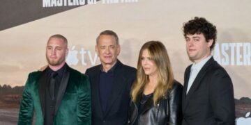 Ο Τομ Χανκς παρακολούθησε συναυλία του γιου του, Τσετ Χανκς στο Φεστιβάλ Stagecoach