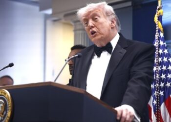 Ο Τραμπ μετέτρεψε την απόπειρα εναντίον του σε πολιτικό επιχείρημα