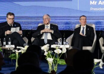 ΠτΔ από το Ντουμπρόβνικ: Η συνδεσιμότητα εξασφαλίζει εθνική ασφάλεια και οικονομική ανάπτυξη