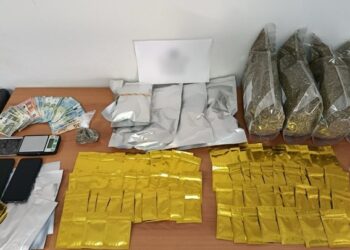 Σύλληψη 40χρονου με ποσότητες συνθετικής κάνναβης και αναβολικά