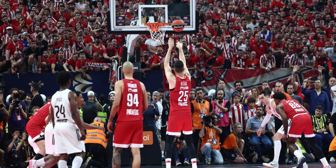 Ολυμπιακός – Ρεάλ 92-85: Οι «ερυθρόλευκοι» σήκωσαν το τρόπαιο της EuroLeague – Πρωταθλητές Ευρώπης για τέταρτη φορά