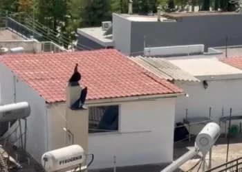 Περιστέρι: Καταδικάστηκαν σε ποινή φυλάκισης 16 μηνών οι γονείς των ανηλίκων που ζούσαν σε άθλιες συνθήκες σε δώμα