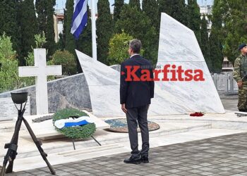 Στα Κοιμητήρια Ζέιντελικ ο Κ. Μητσοτάκης – Κατέθεσε στεφάνι για τους αγωνιστές της αντίστασης (ΦΩΤΟ+Video)