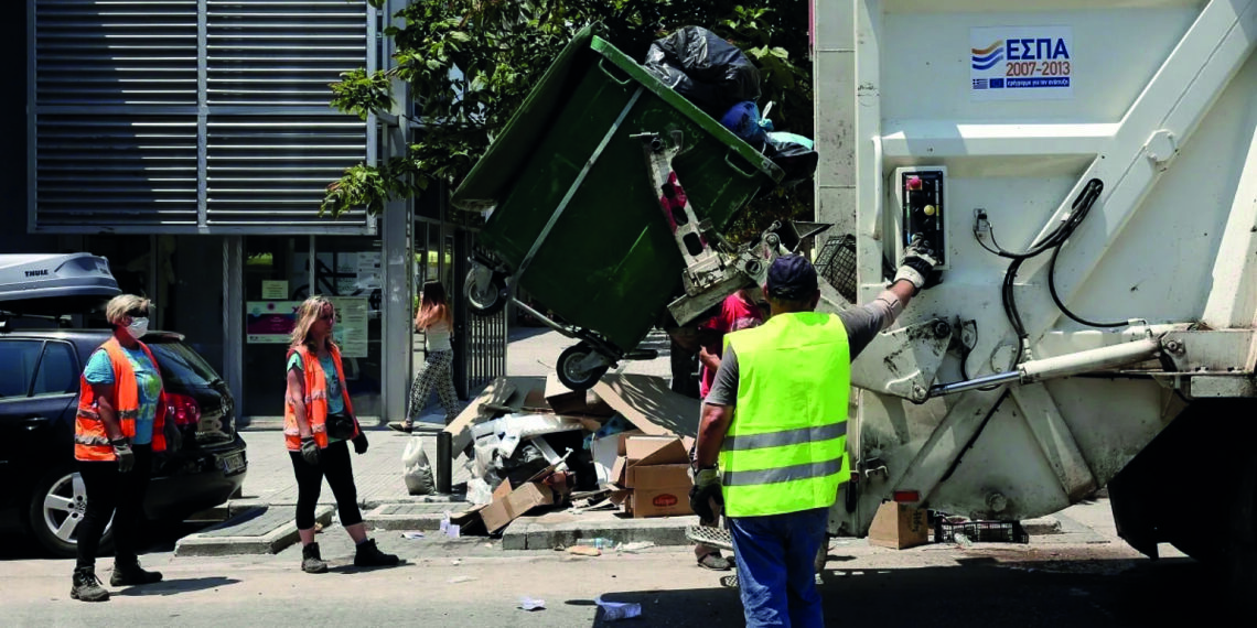 Η αθέατη πλευρά της Καθαριότητας – Υπάλληλοι σε ρόλο διασώστη και …Πουαρό!